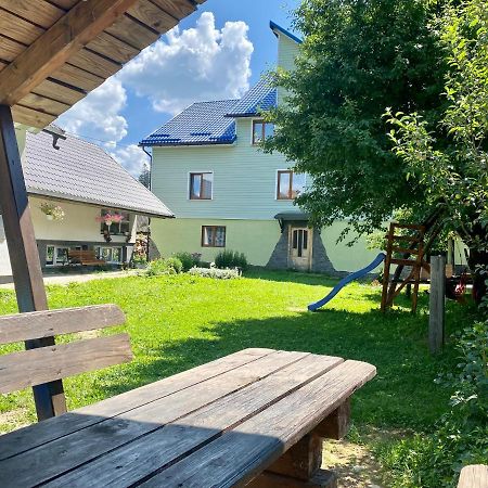 Hotel Medova Hata Verkhnyaya Rozhanka Zewnętrze zdjęcie